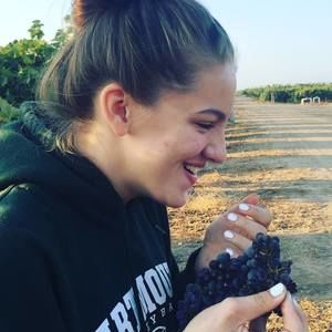 Meet your Posher, Jula